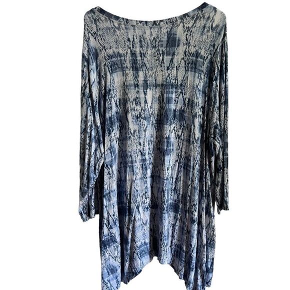 New Direction blue snake print knit long sleeve tunic 3X - Picture 6 of 6
